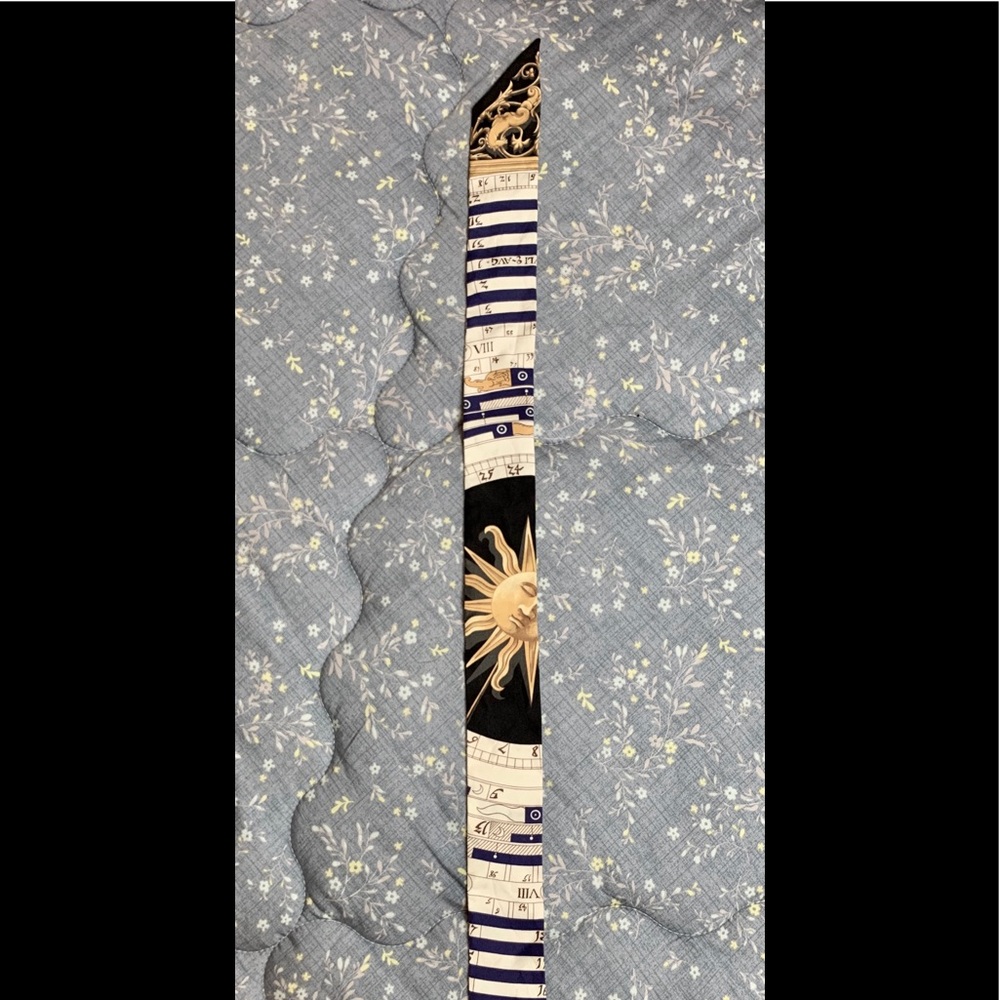 Hermès Silk Twilly - Picture 4 of 4